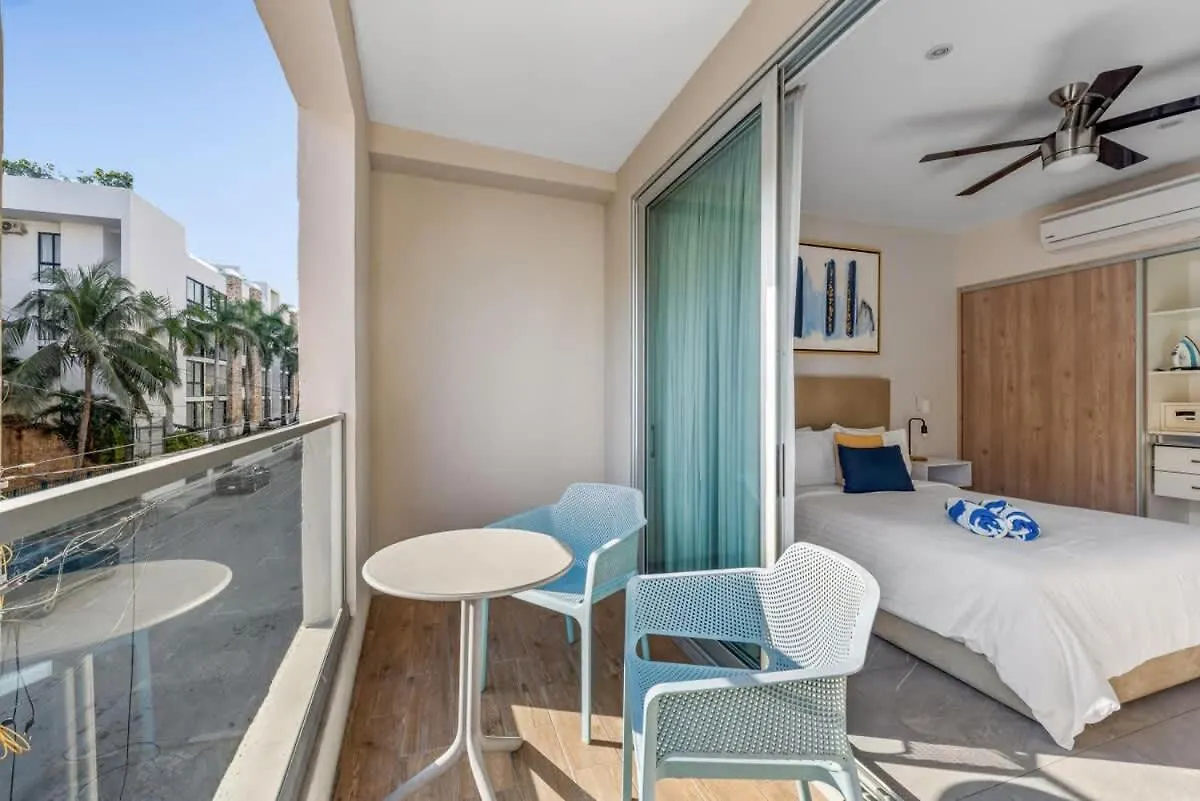 Private Room In Top Location With Pool Gym And Cinema Плая-дель-Кармен